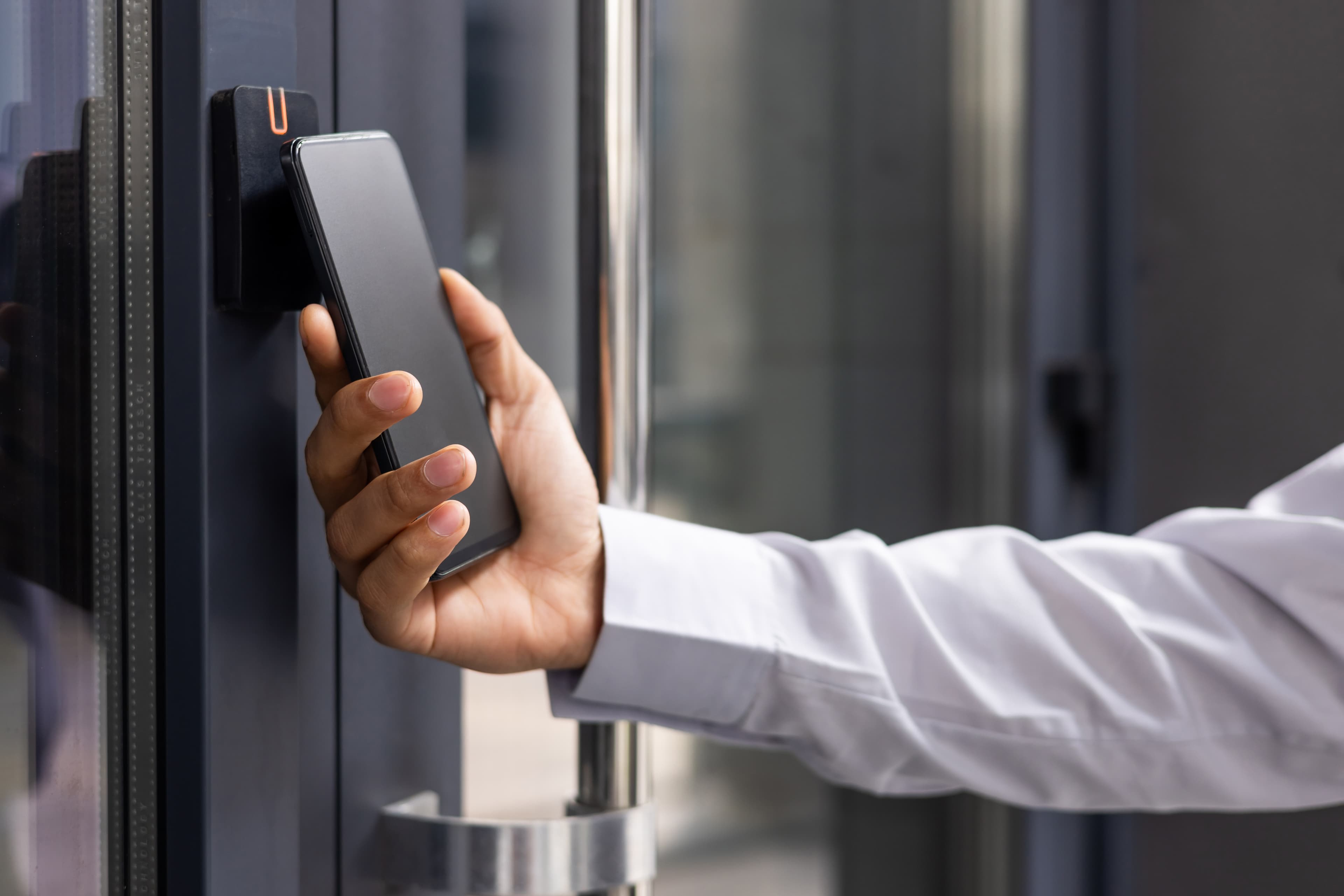 Mobile credential used at a modern access control reader